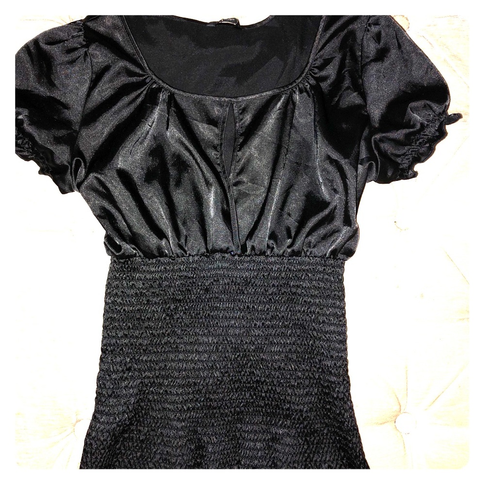Guess black satin top